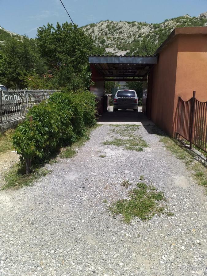 Apartman Donji Kraj Apartment Cetinje Exterior photo